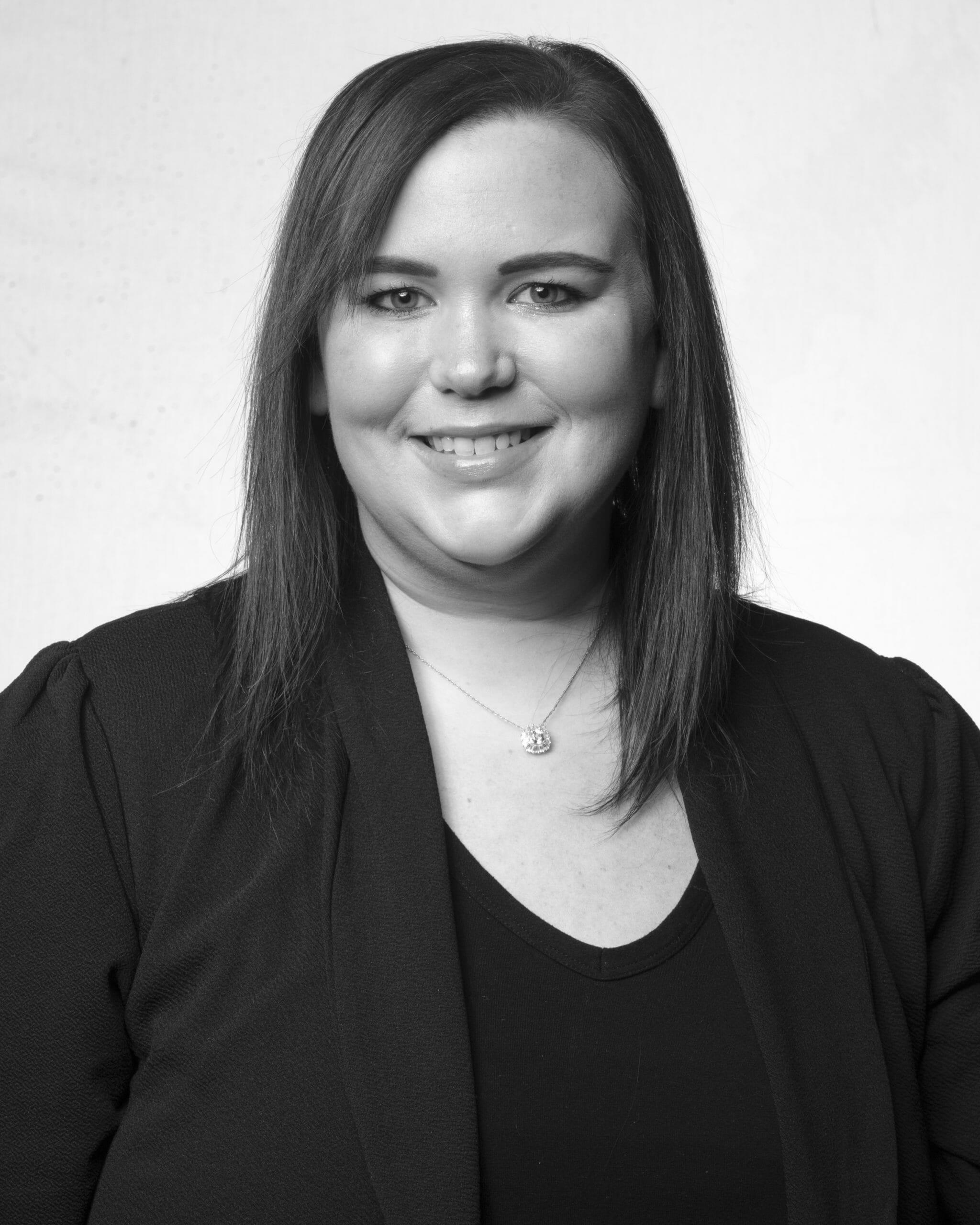 kali jones headshot, bellevue tennessee barber
